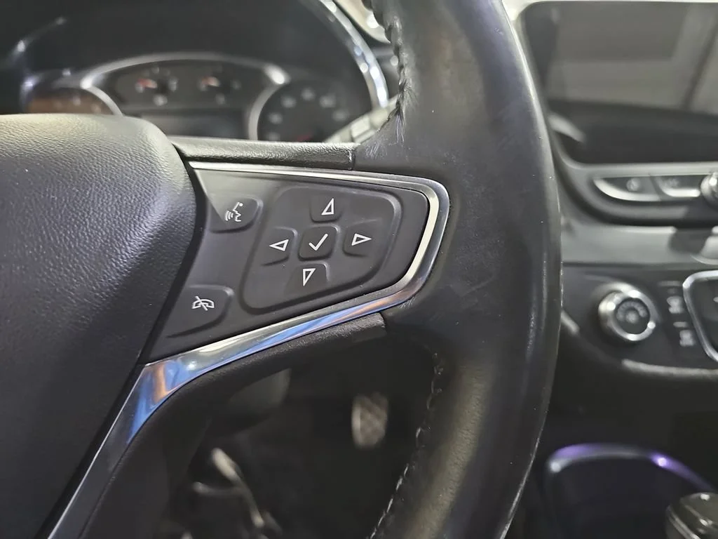 Used 2017 BLUE VELVET METALLIC Chevrolet LT image 22