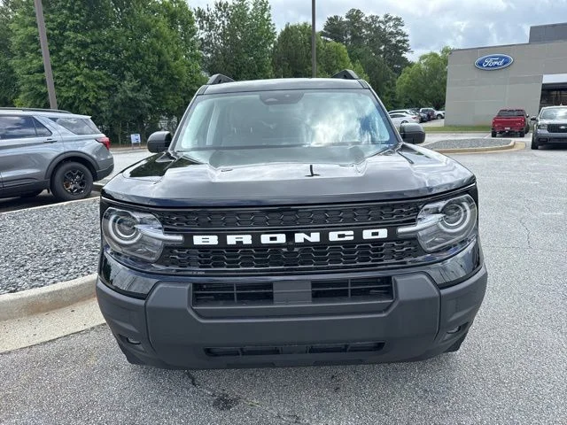 New 2026 Shadow Black Ford Outer Banks® image 3