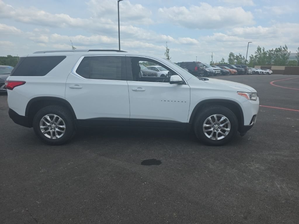 Used 2018 White Chevrolet LT image 4