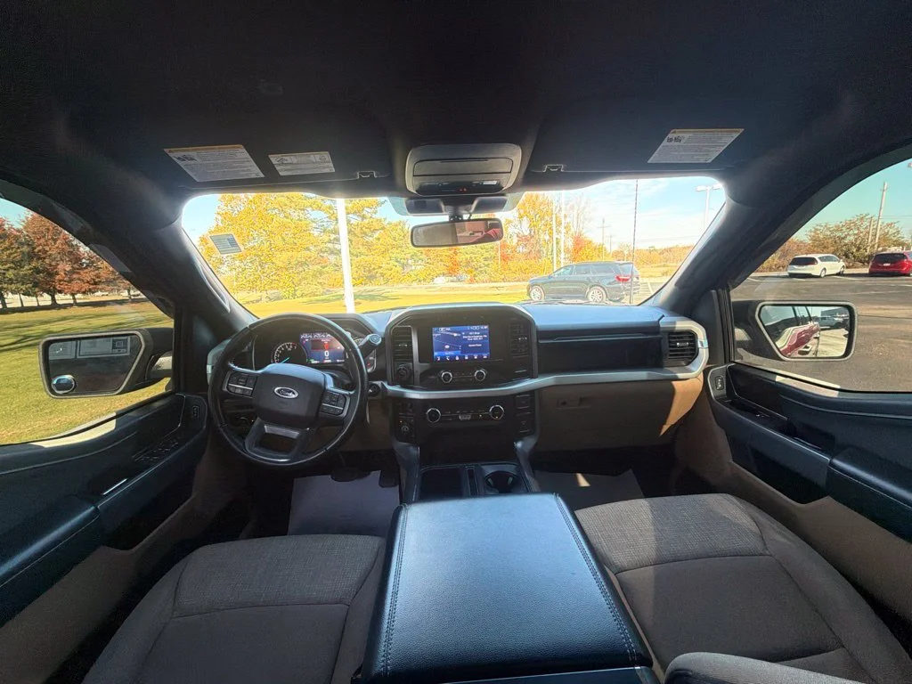 Used 2022 Red Ford XLT image 30