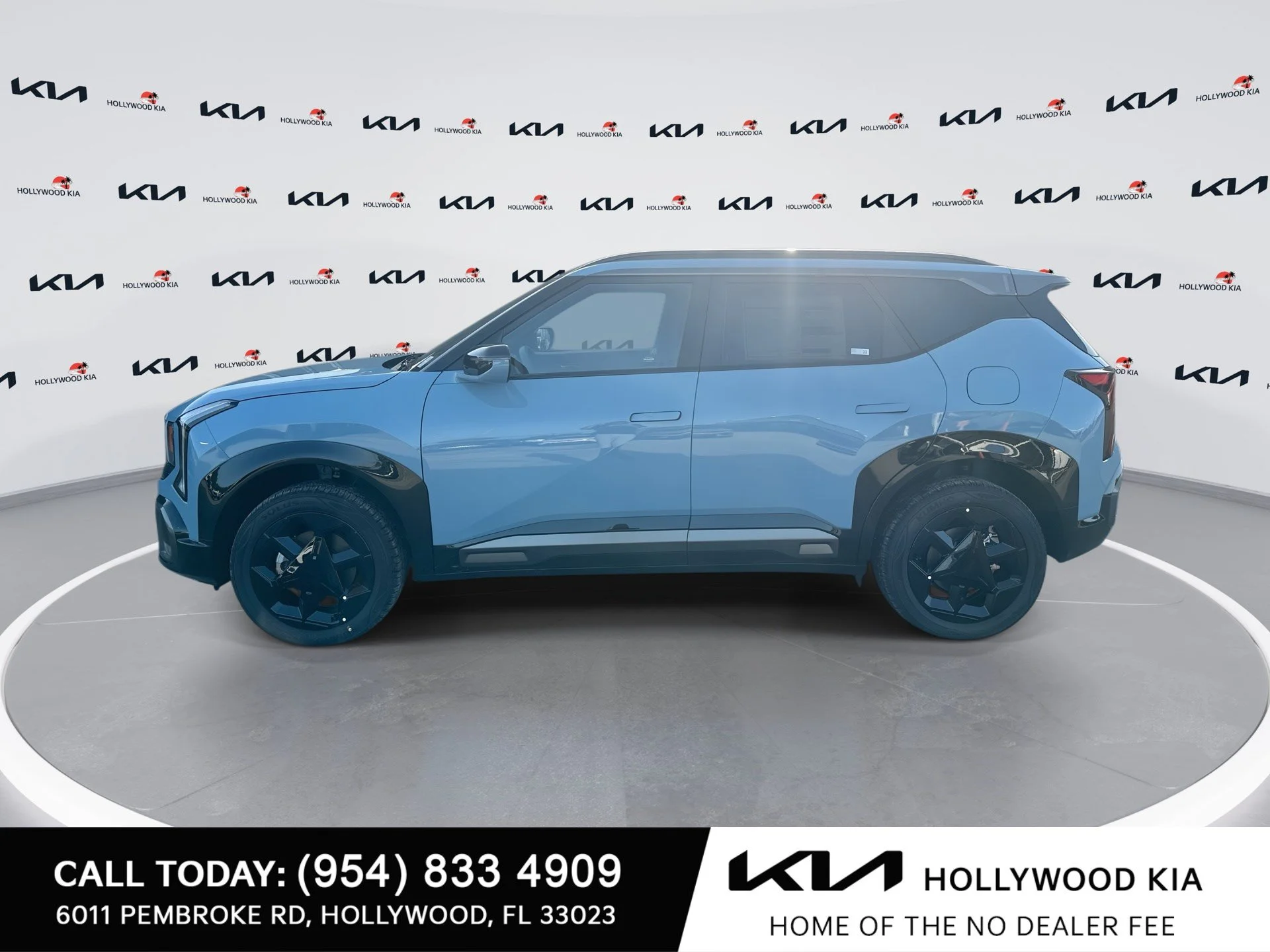 New 2027 Frost Blue Kia X-Line S image 5