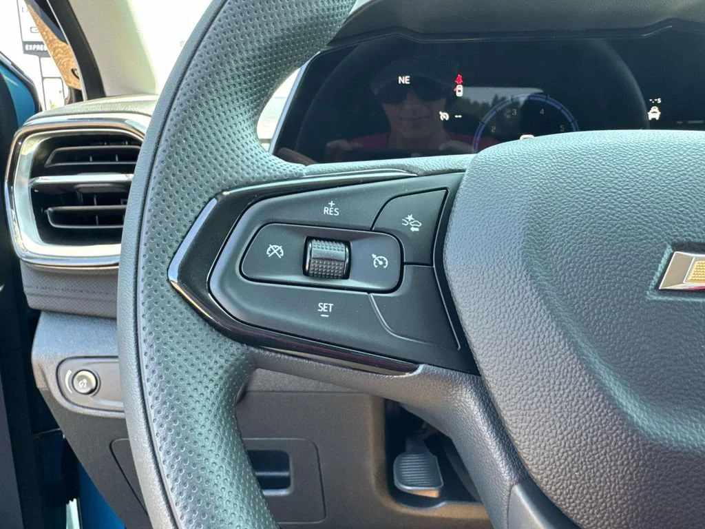 New 2026 Marina Blue Metallic Chevrolet LT image 30