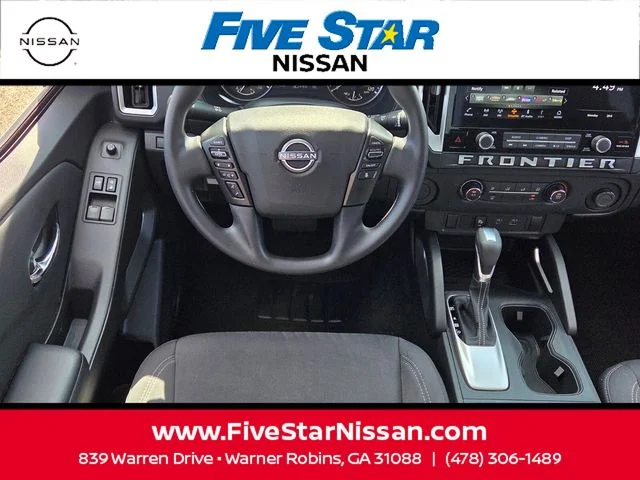 Used 2025 White Nissan SV image 7