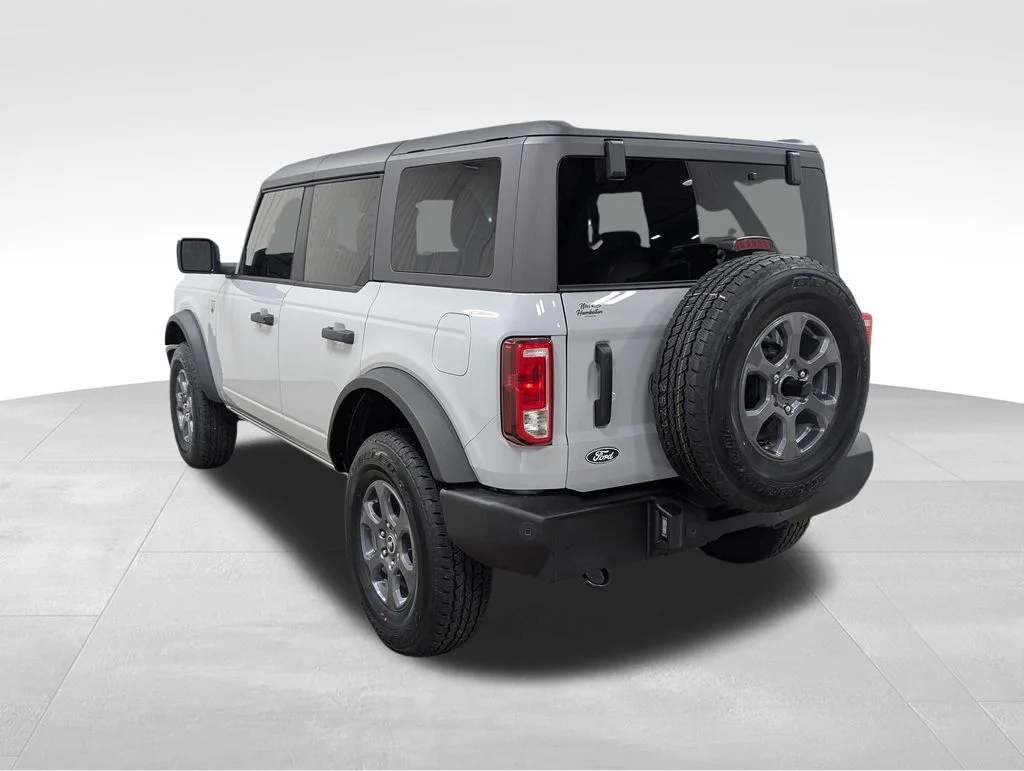 New 2026 Avalanche Gray Ford Big Bend® image 9