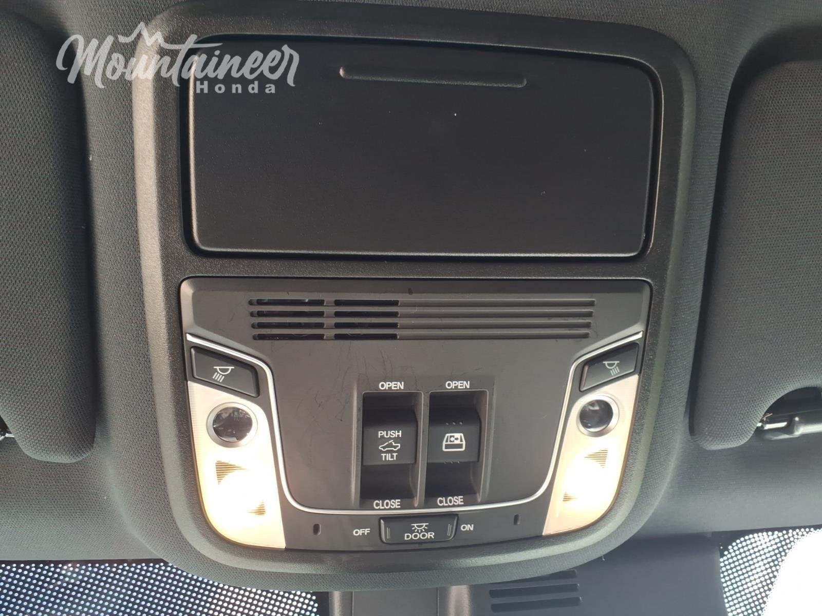 Used 2024 Sonic Gray Pearl Honda Black Edition image 38