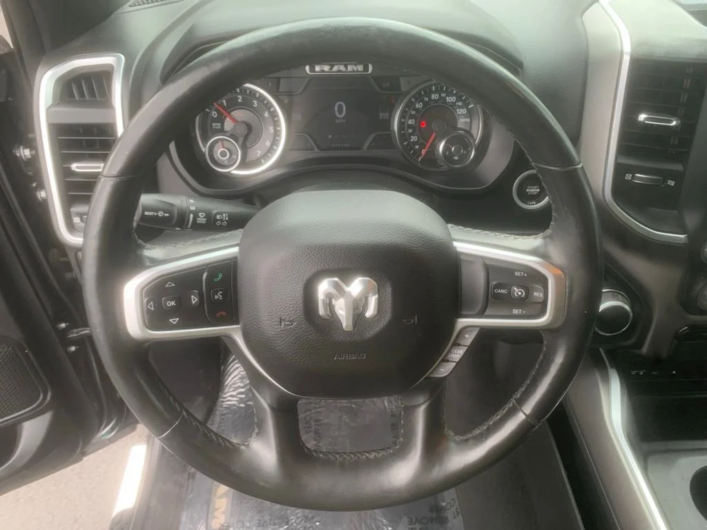 Used 2019 Granite Crystal Metallic Clearcoat Ram Big Horn/Lone Star image 14