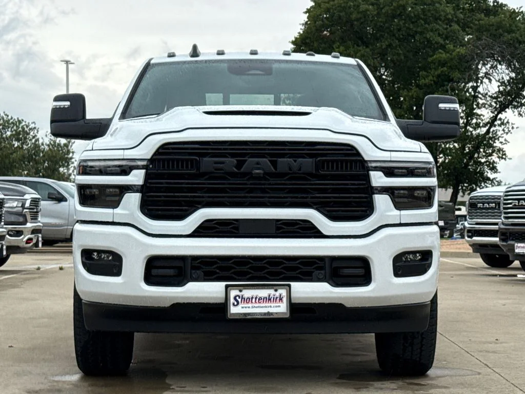 New 2026 Bright White Clear-Coat Exterior Paint RAM Laramie image 2
