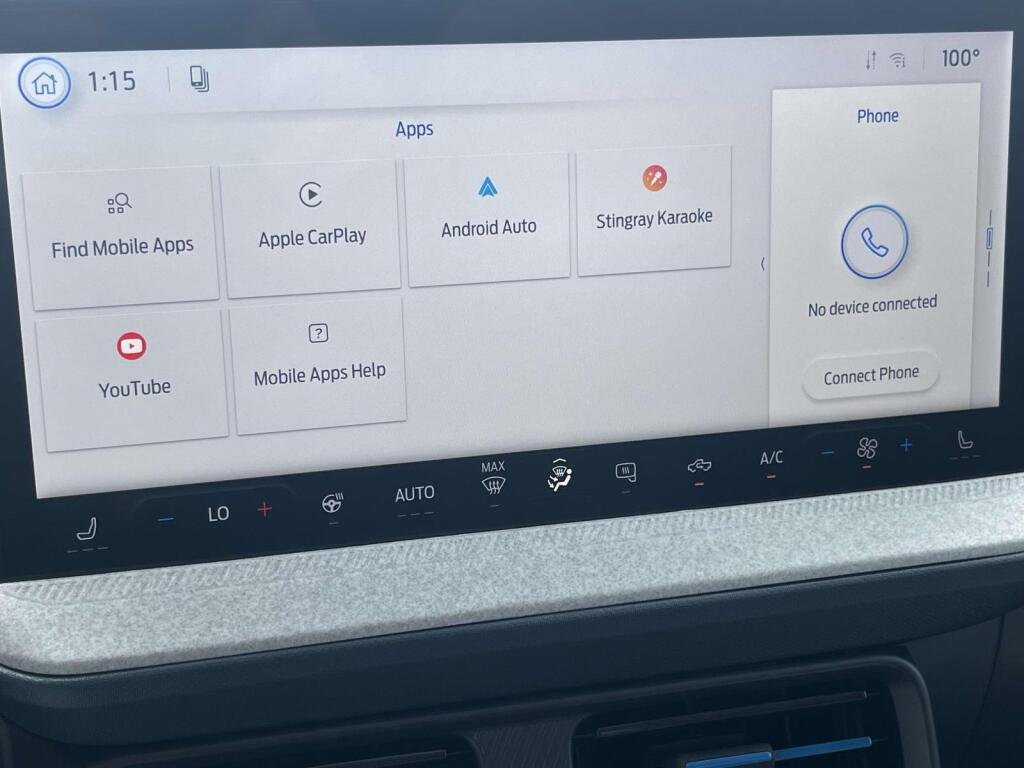 New 2026 Oxford White Ford XLT image 24