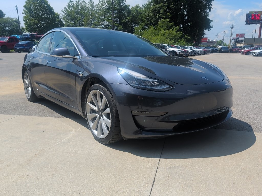 2019 Tesla Model 3 Dual Motor All-Whel Drive Long Range's photo