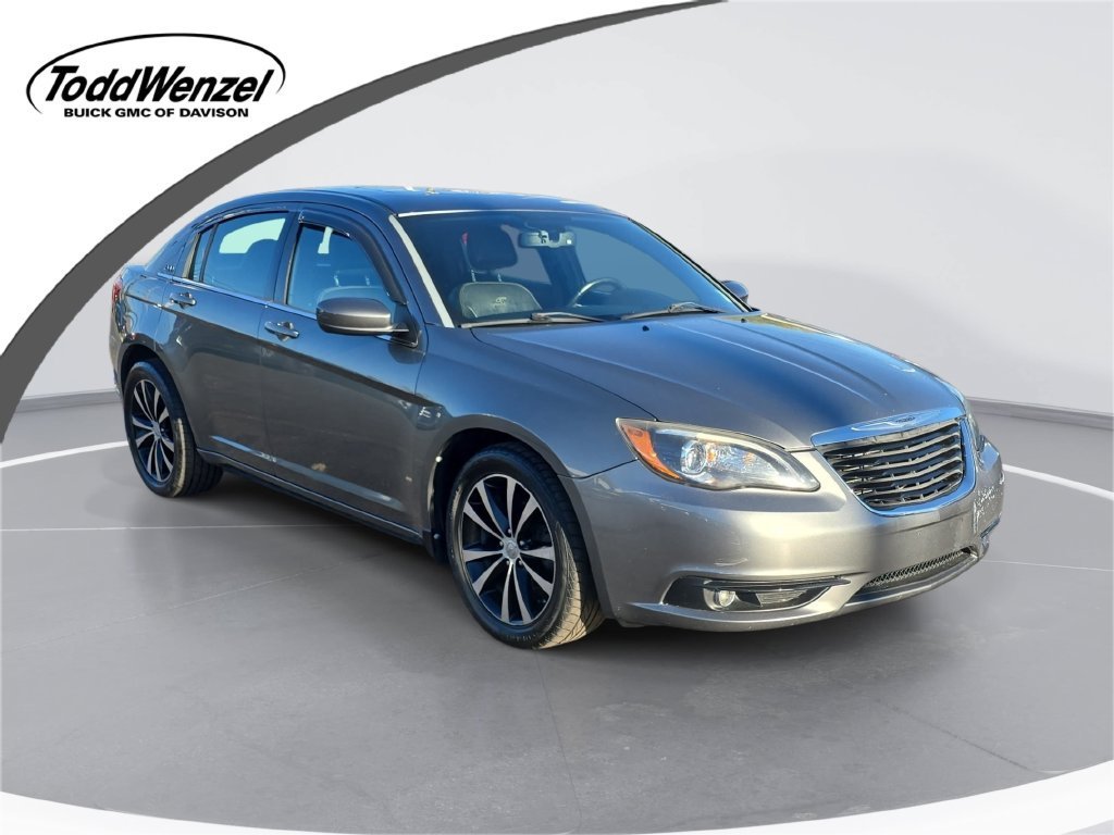 2012 Chrysler 200