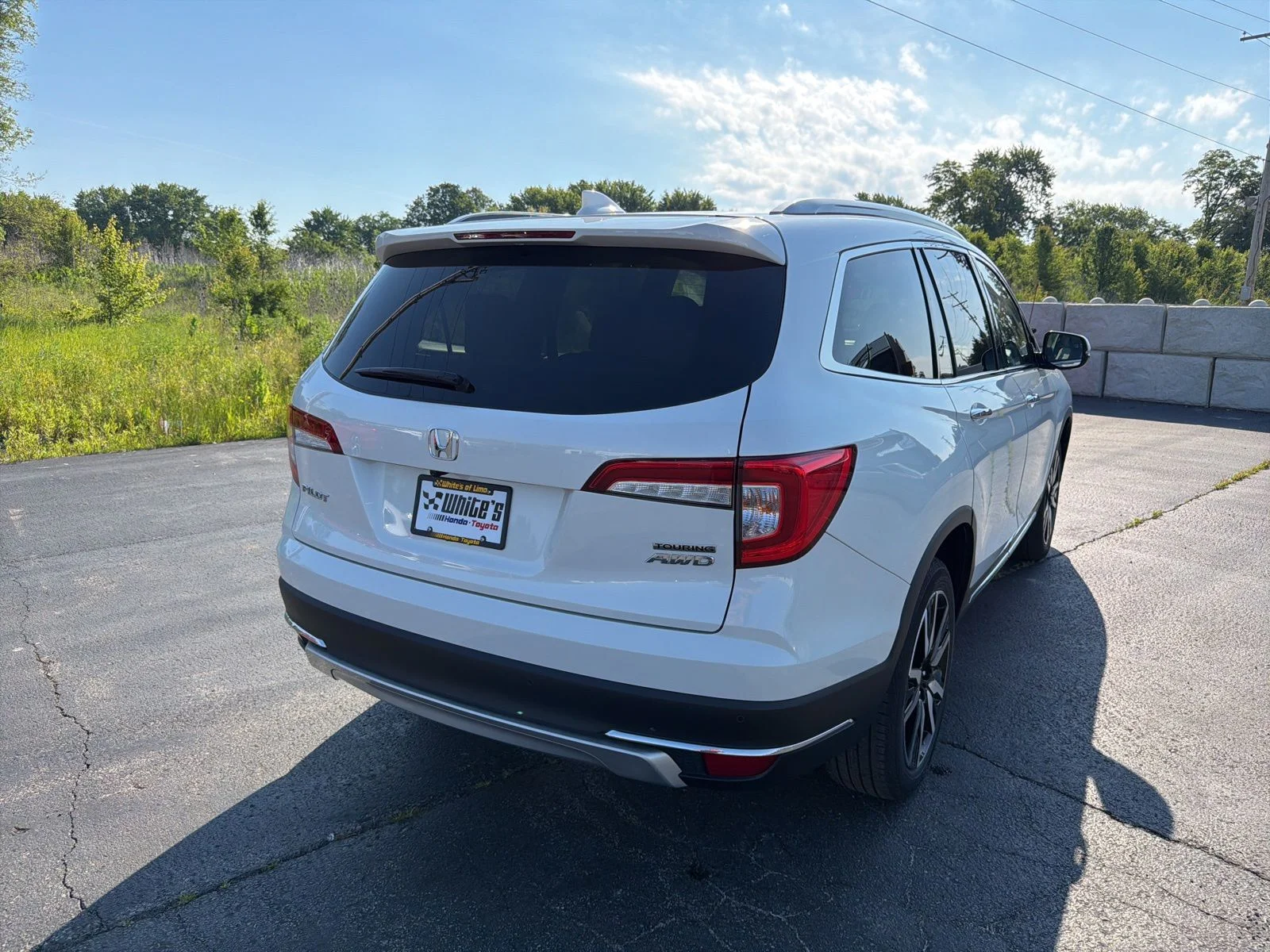Used 2022 Platinum White Pearl Honda Touring image 6
