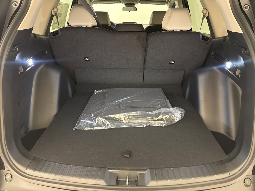 2026 Honda CR-V EX - Photo 12