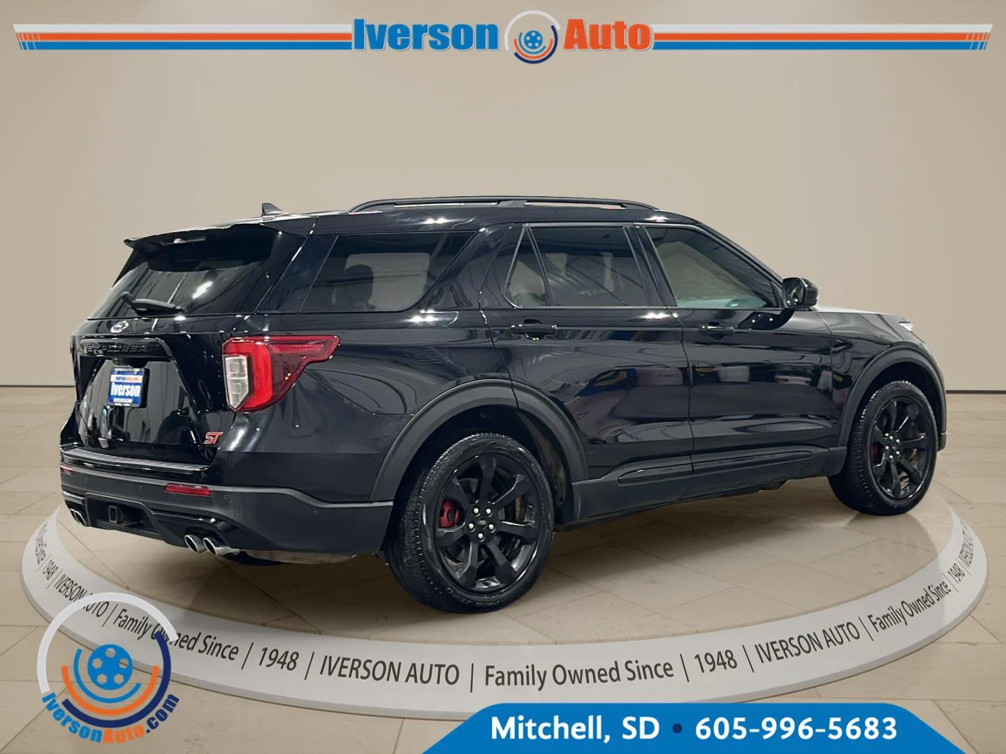 Used 2022 Agate Black Ford ST image 7