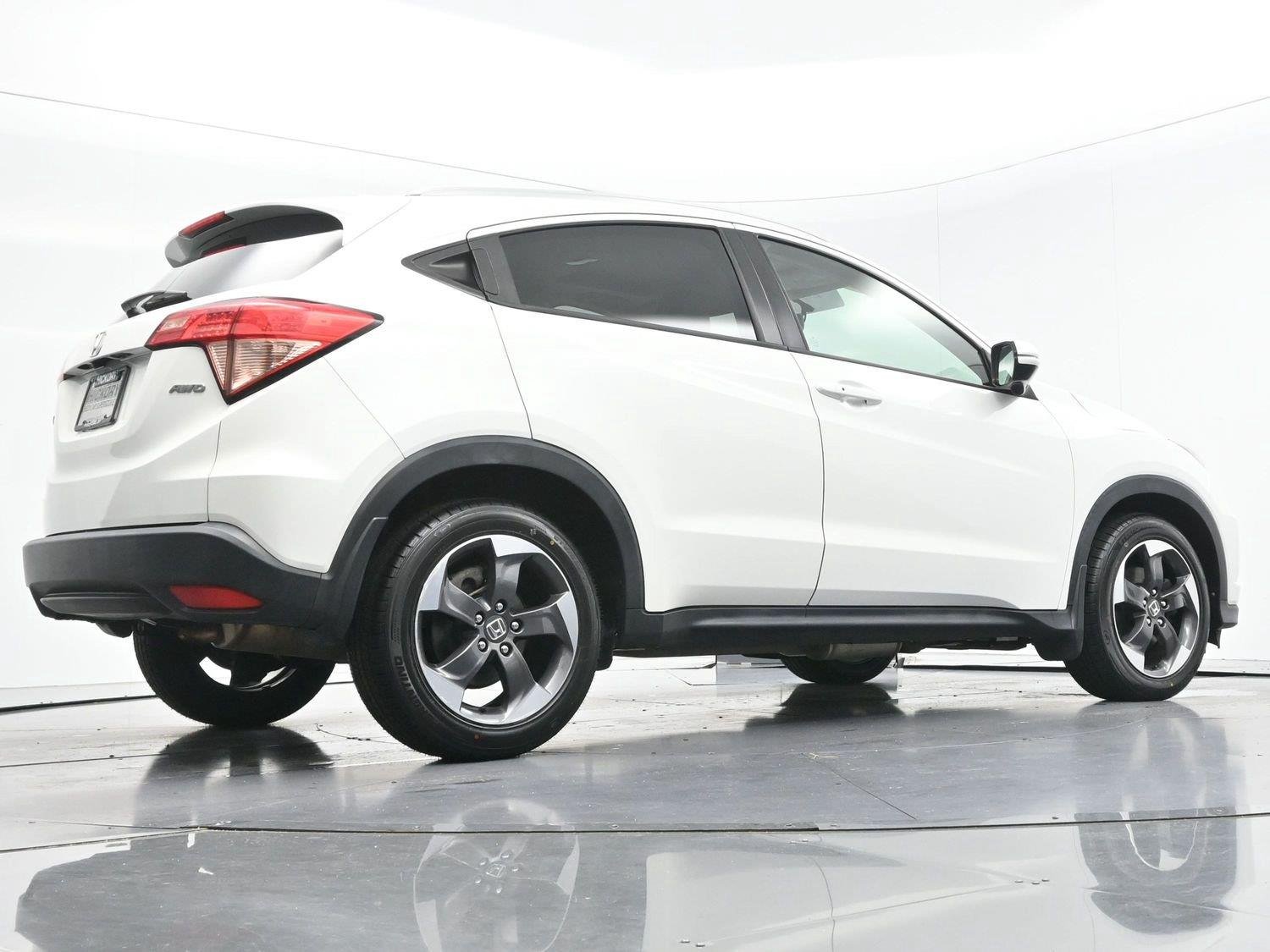 Used 2018 White Orchid Pearl Honda EX-L Navi image 49