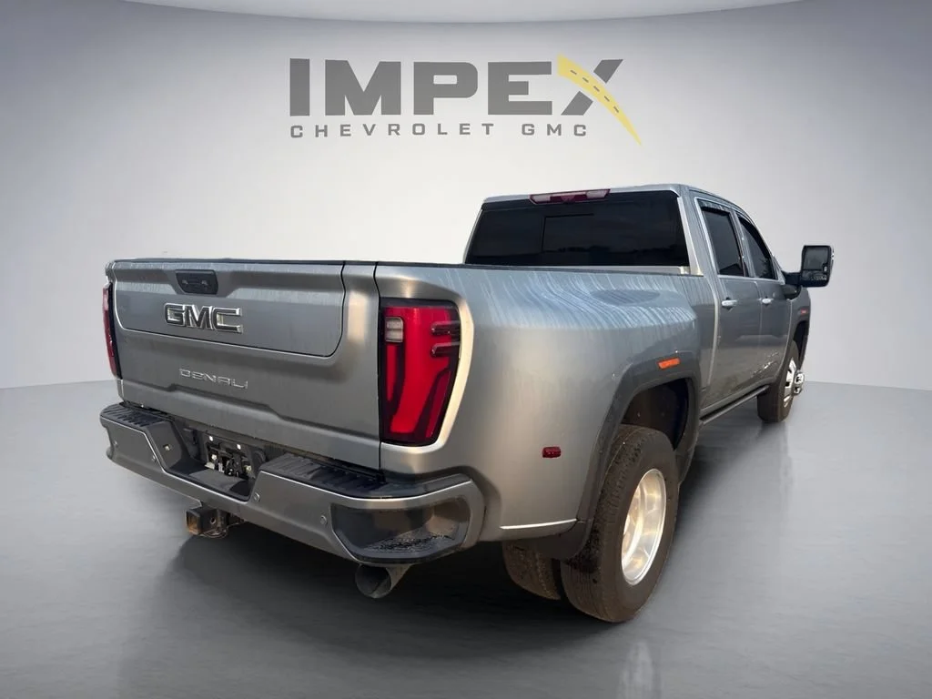 Used 2024 Sterling Metallic GMC Denali Ultimate DRW image 5