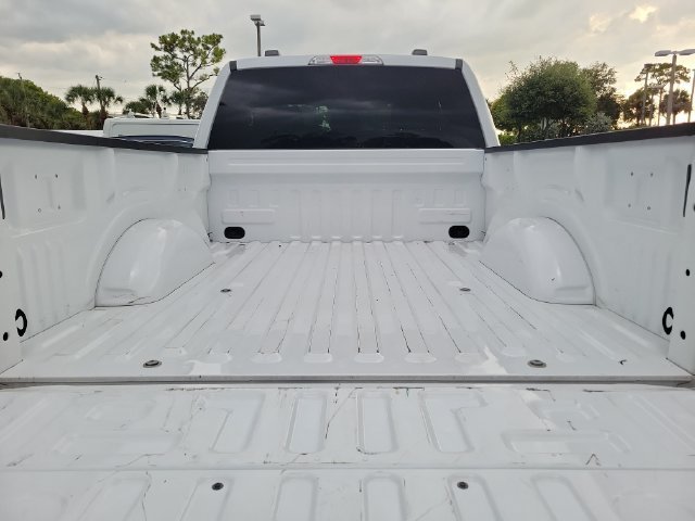 Used 2023 White Ford XL image 9