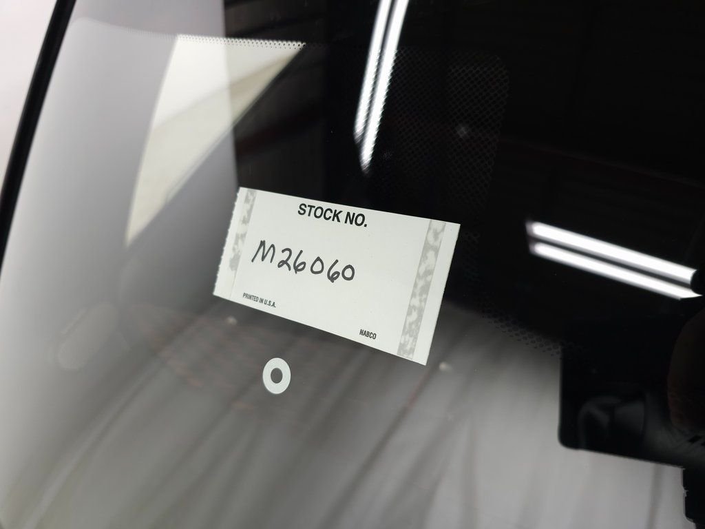 New 2026 Midnight Black MINI Iconic image 35