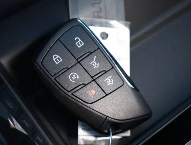 2026 Chevrolet Suburban High Country - Photo 23