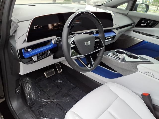 2026 Cadillac OPTIQ Sport - Photo 13