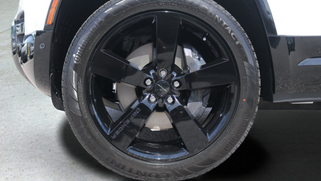New 2026 Fuji White LAND ROVER X-Dynamic SE image 29