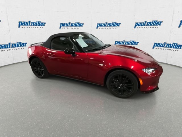 Certified Used 2025 Red Mazda Club image 13