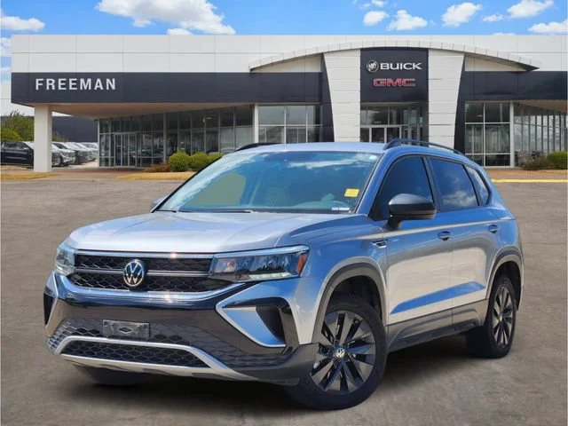 2023 Volkswagen Taos 1.5T S's photo