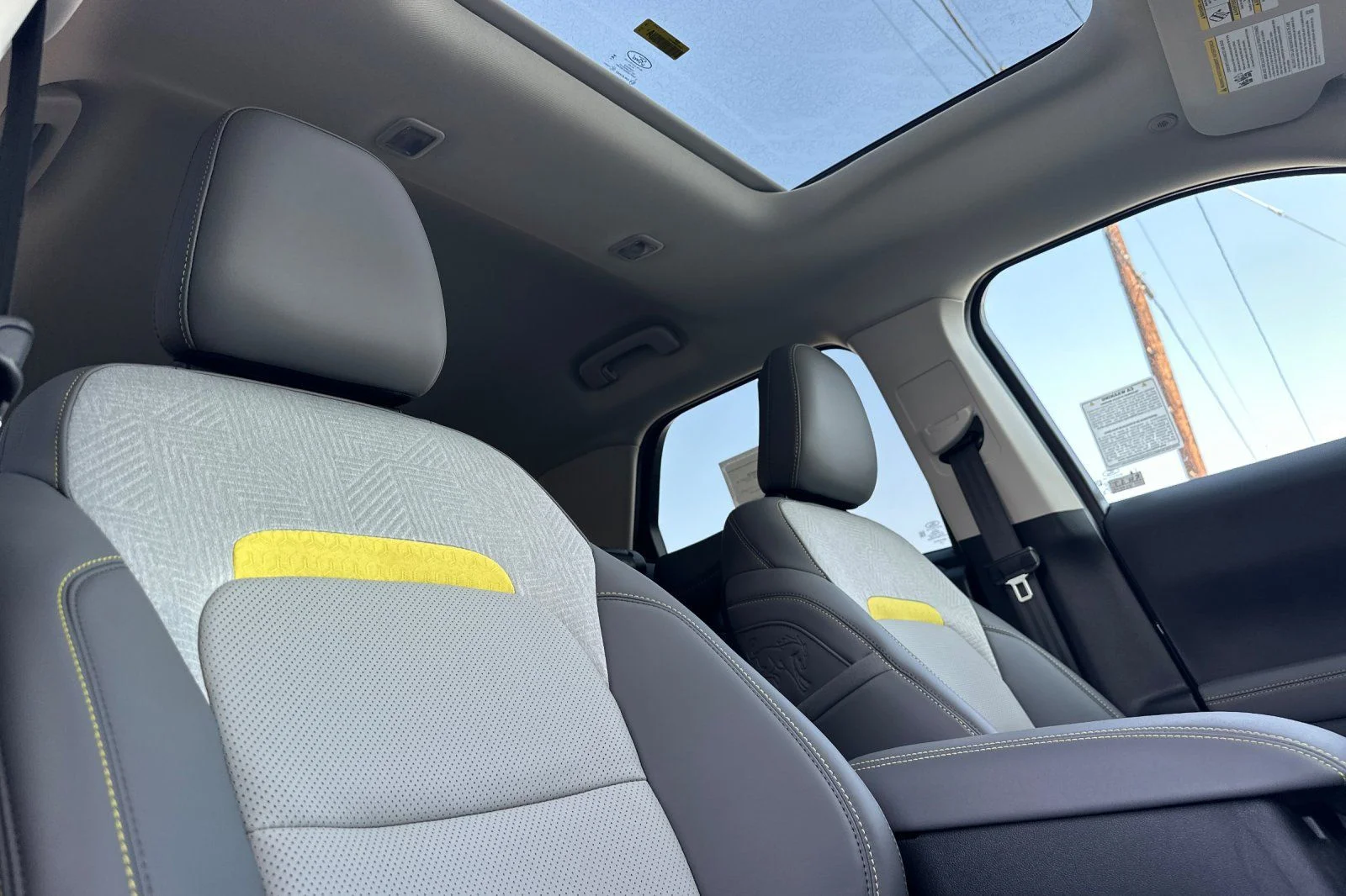 New 2026 Azure Gray Metallic Tri-Coat Ford Badlands® image 13