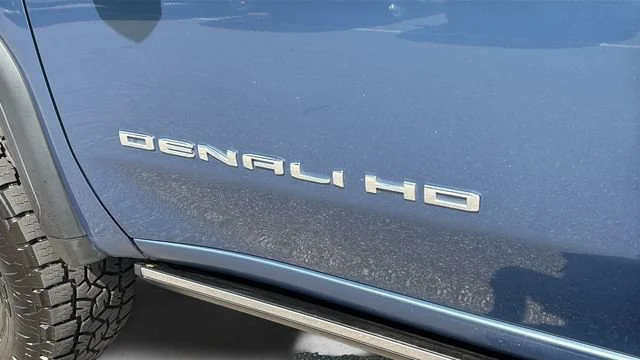 Used 2025 Downpour Metallic GMC Denali Ultimate image 40