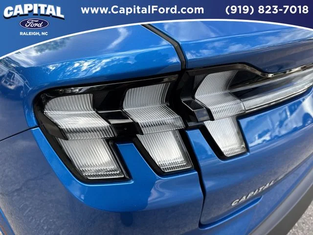 Used 2025 Blue Ford Premium image 15