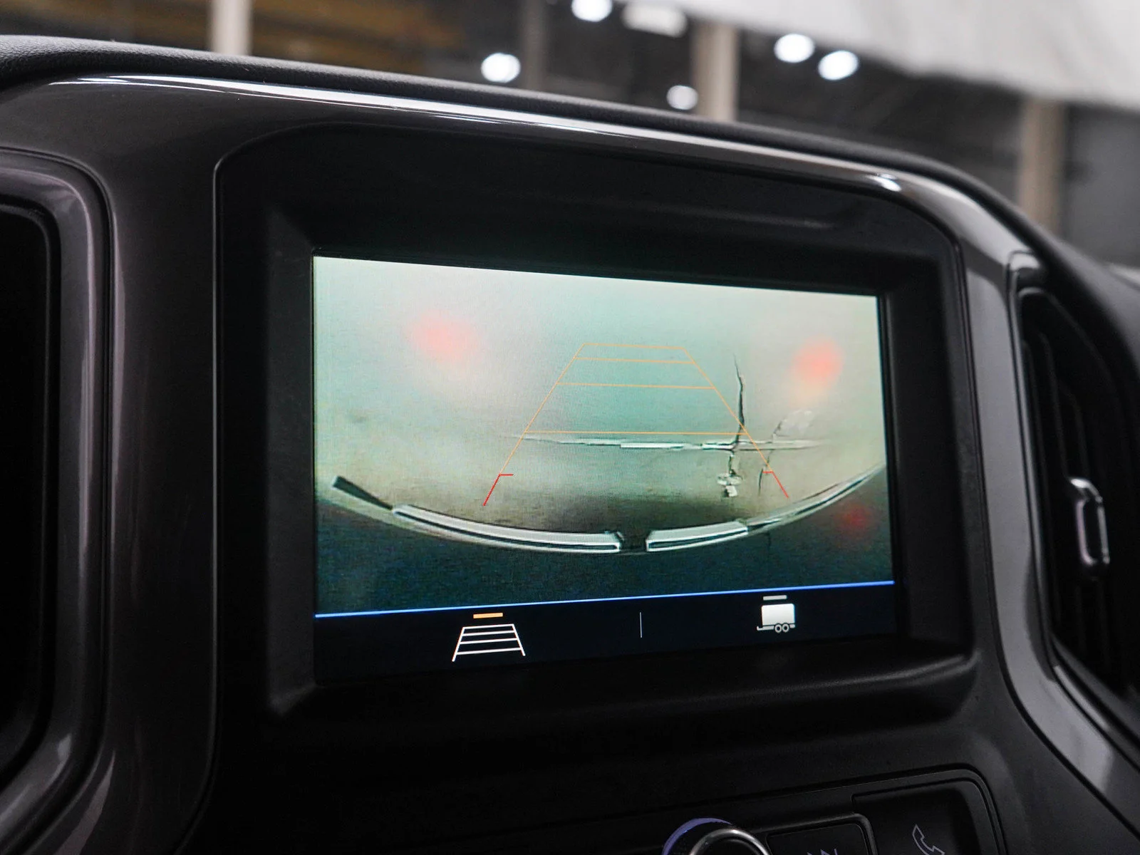 Used 2019  GMC  image 26