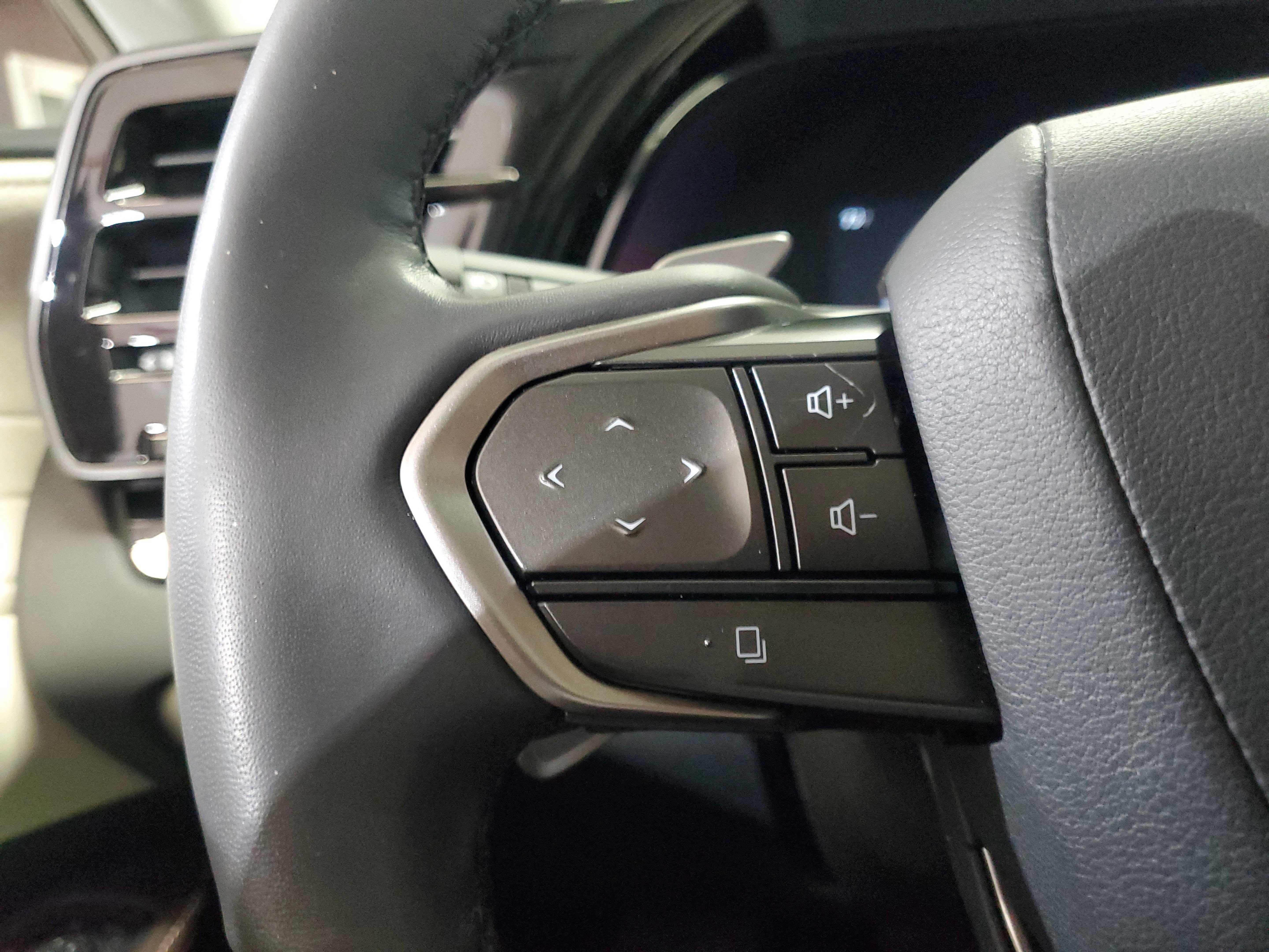 Used 2024 Cloudburst Gray Lexus RX 350 image 25