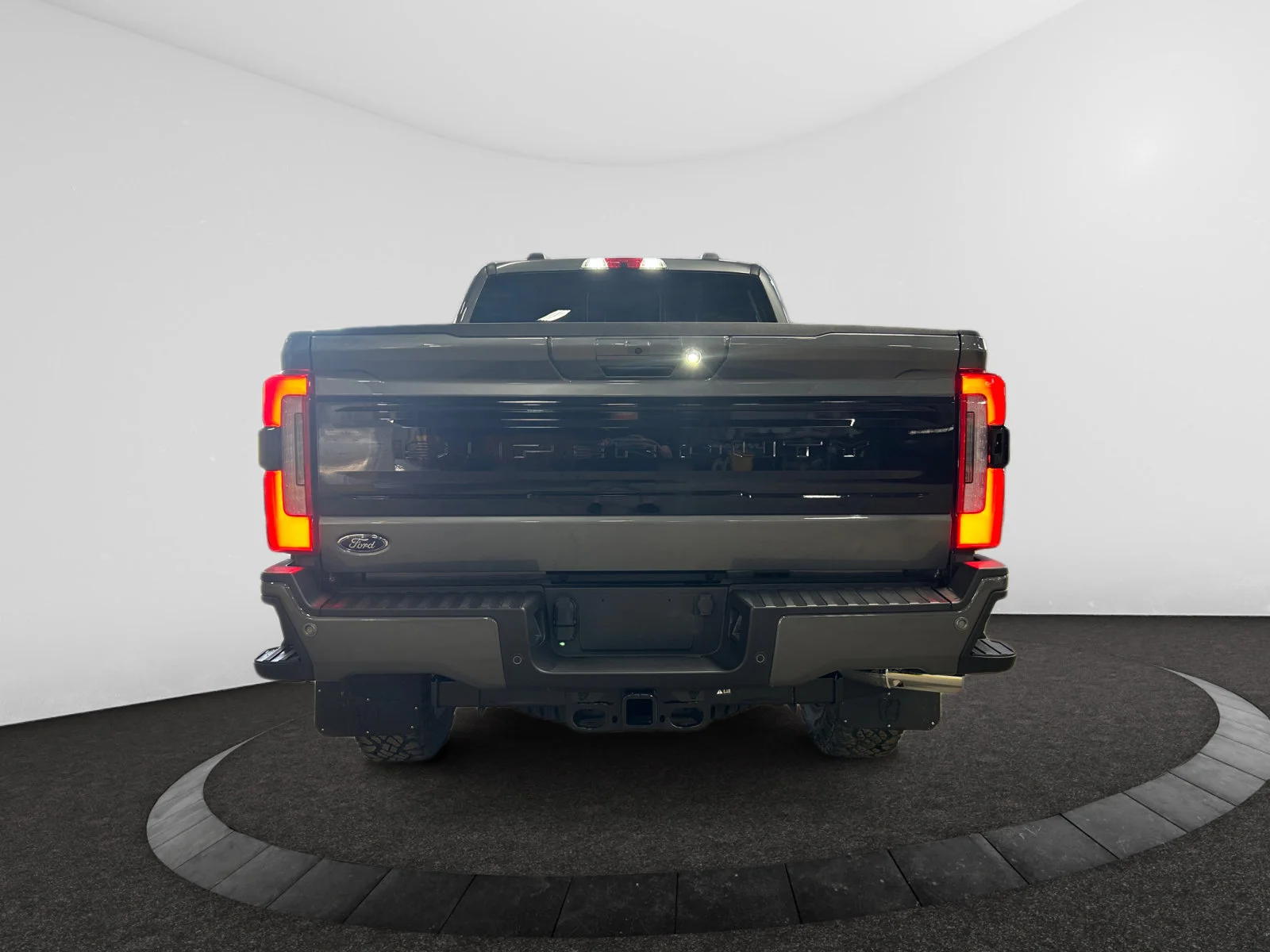 New 2026 Carbonized Grey Metallic Ford Platinum image 4