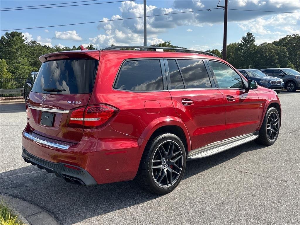 Used 2017 Red Mercedes-Benz 4MATIC® image 6