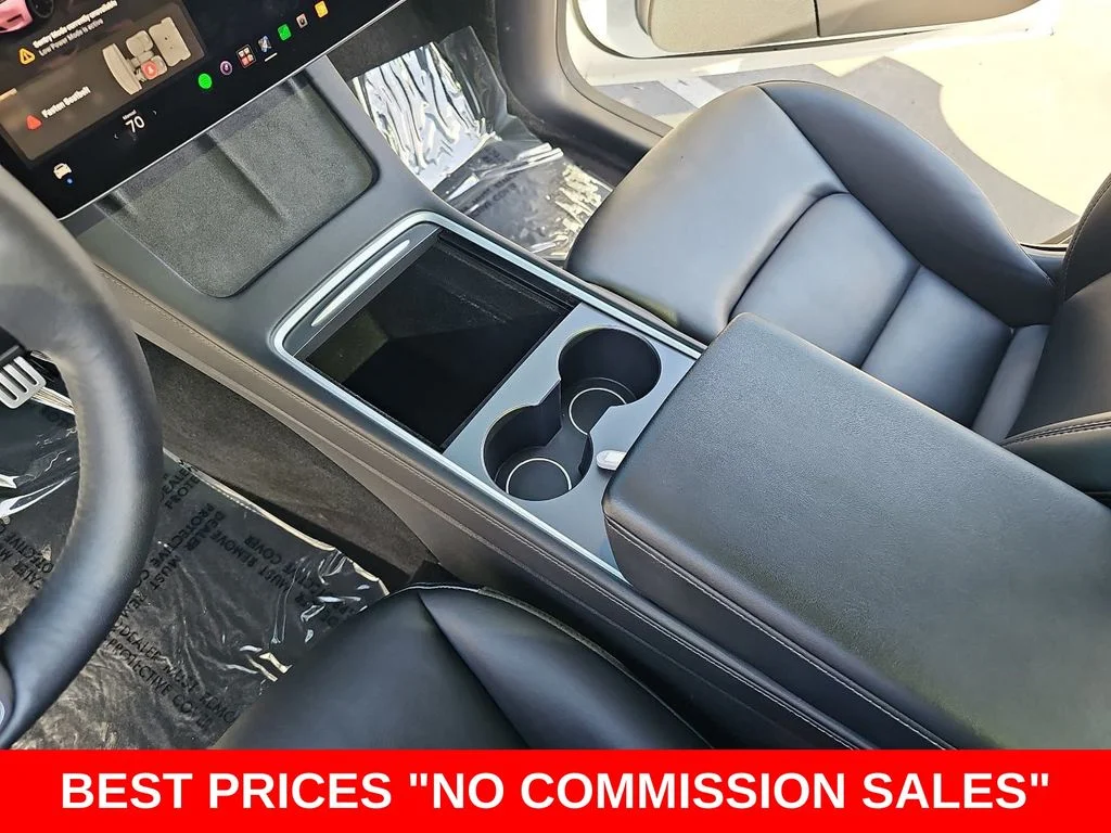 Used 2022 White Tesla Performance image 25