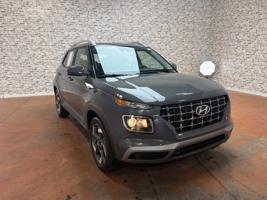 Used 2026 Ecotronic Gray Hyundai SEL image 1