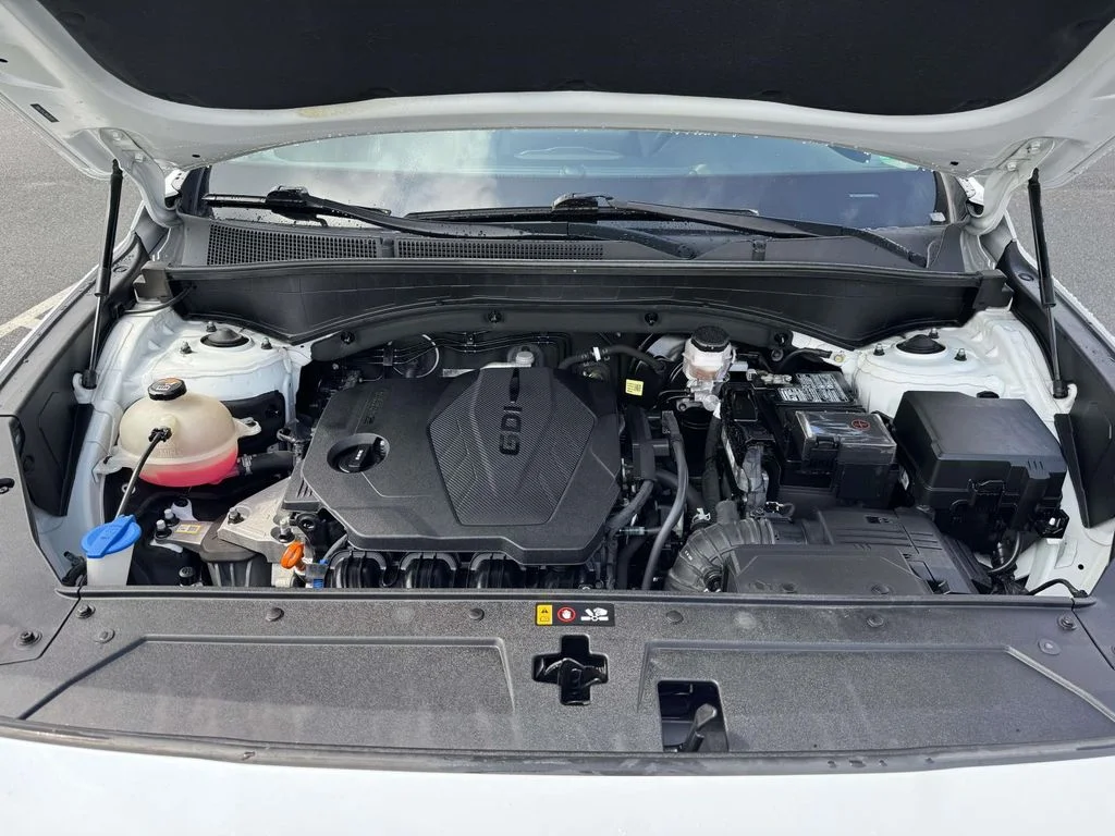 Used 2022 Gray Hyundai SEL image 13
