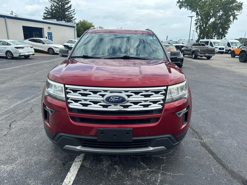 Used 2018 Red Ford XLT image 9