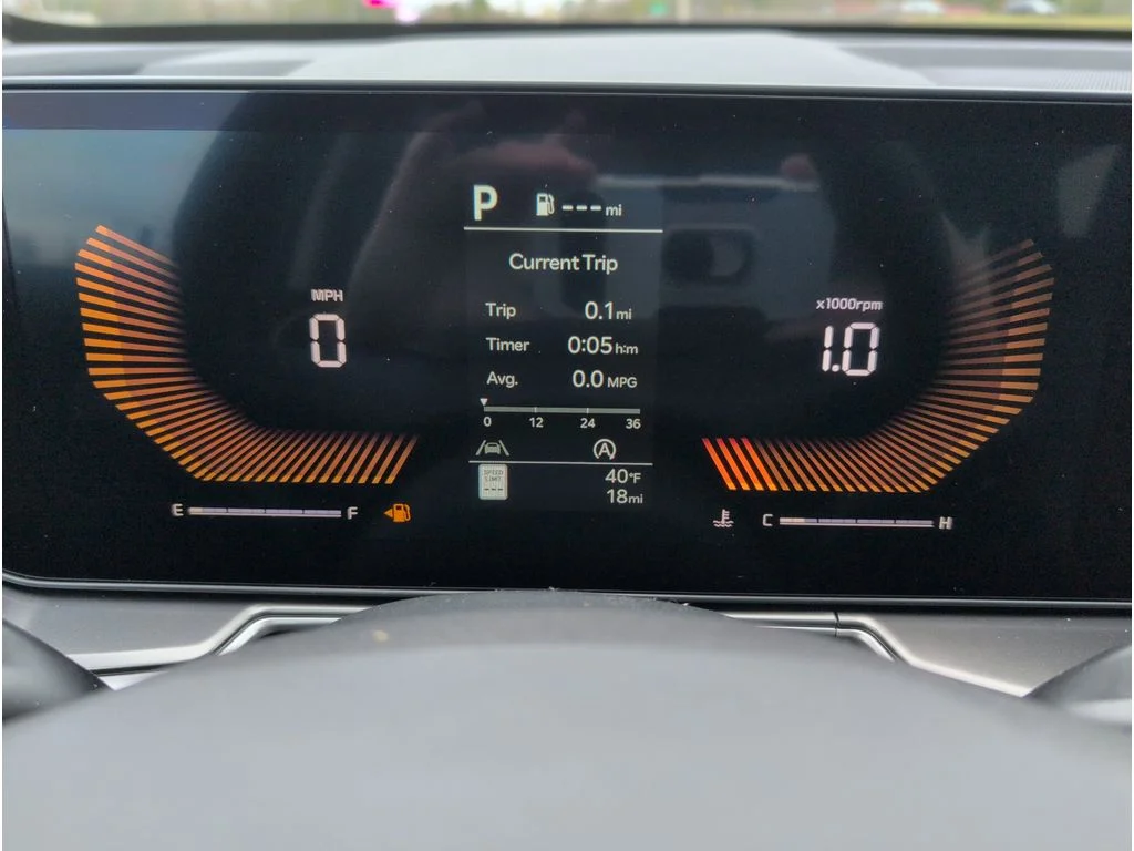 New 2026 Wolf Gray Kia S image 22