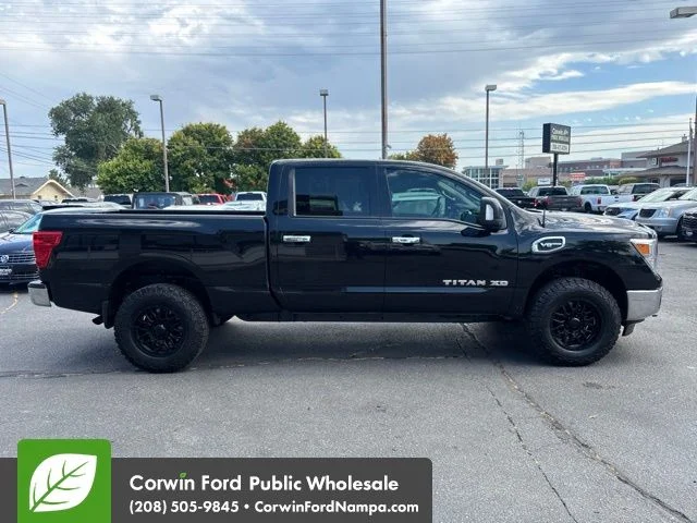 Used 2018 Black Nissan SV image 4