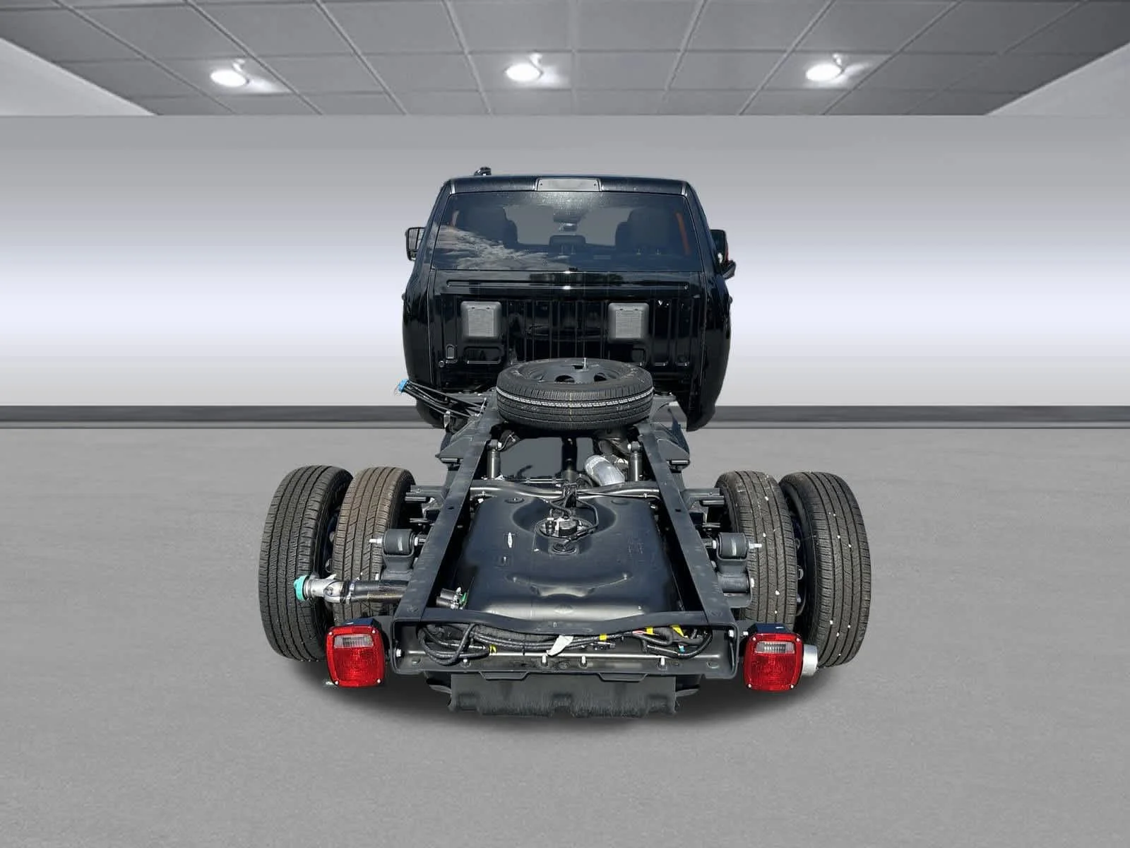 2026 RAM 3500 Chassis Tradesman - Photo 18