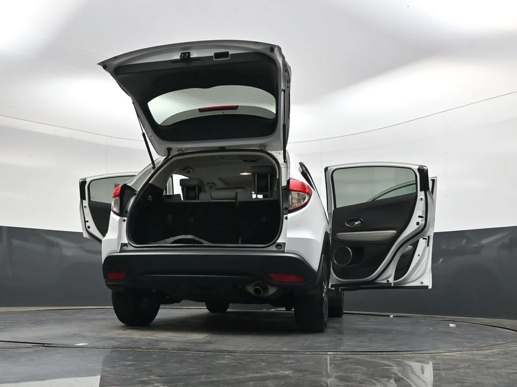 Certified Used 2022 White Honda EX image 42
