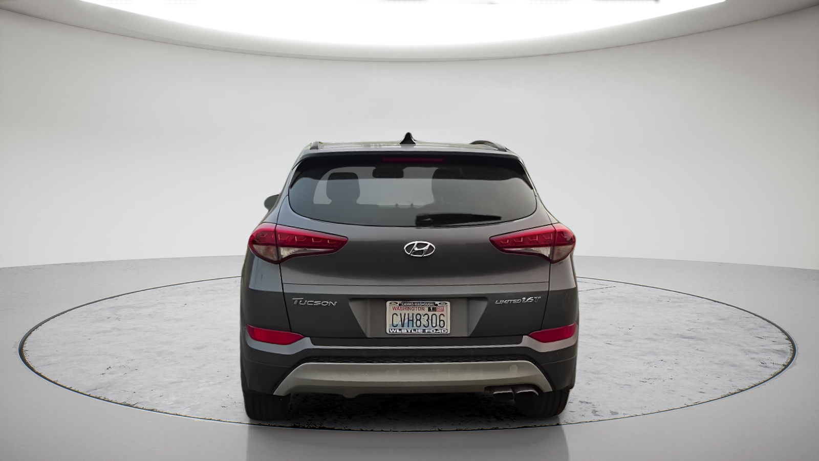Used 2017 Coliseum Grey Hyundai Limited image 8