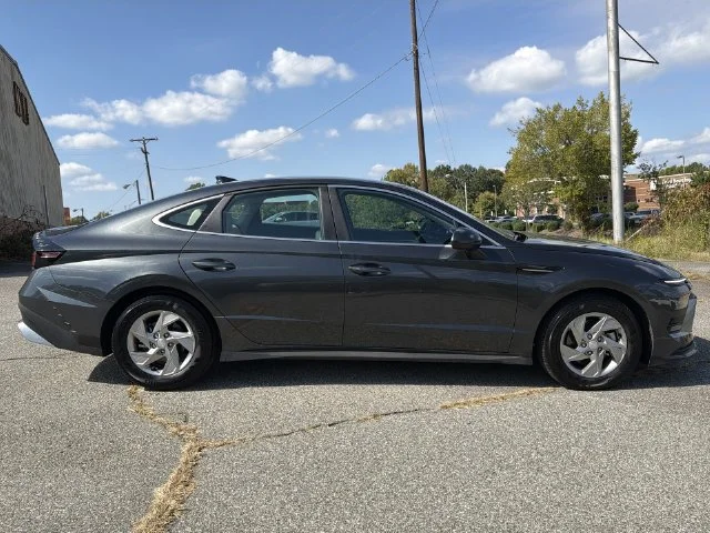 Used 2026 Gray Hyundai SE image 14