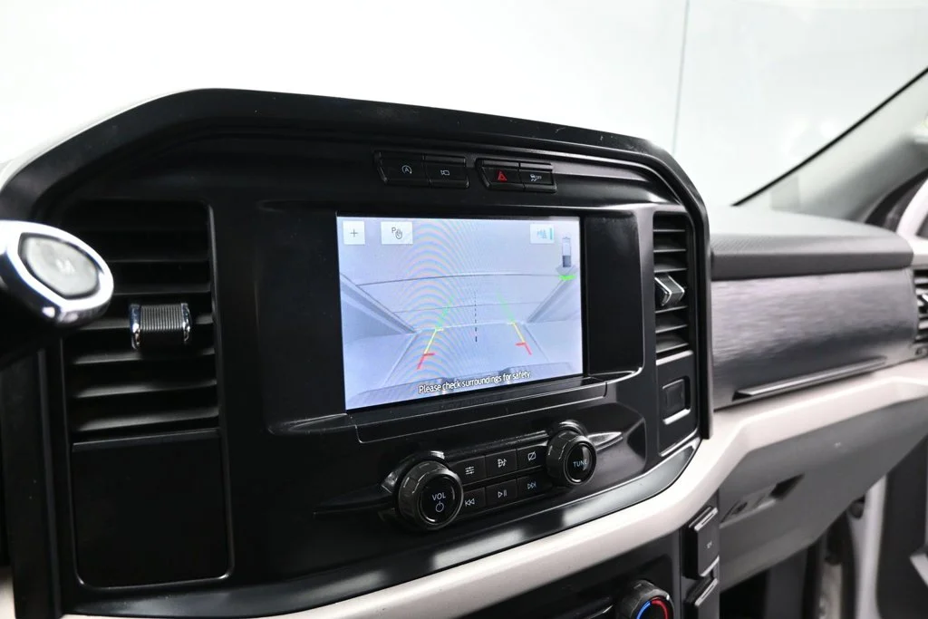 Used 2021 White Ford XL image 12