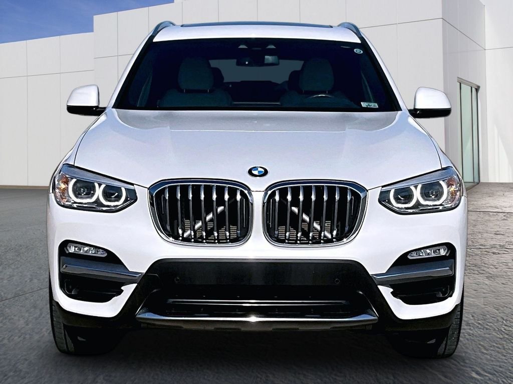 Used 2019 White BMW xDrive30i image 10