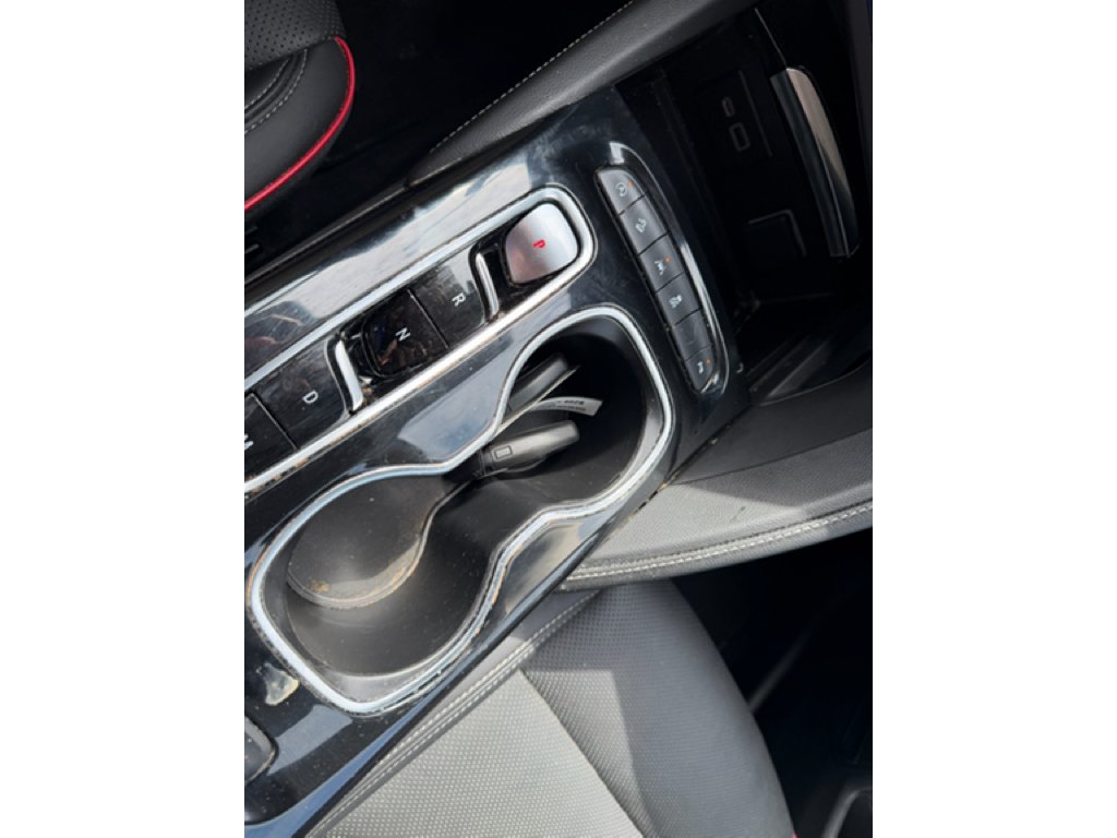 Used 2023 Ebony Twilight Metallic Buick Essence image 11