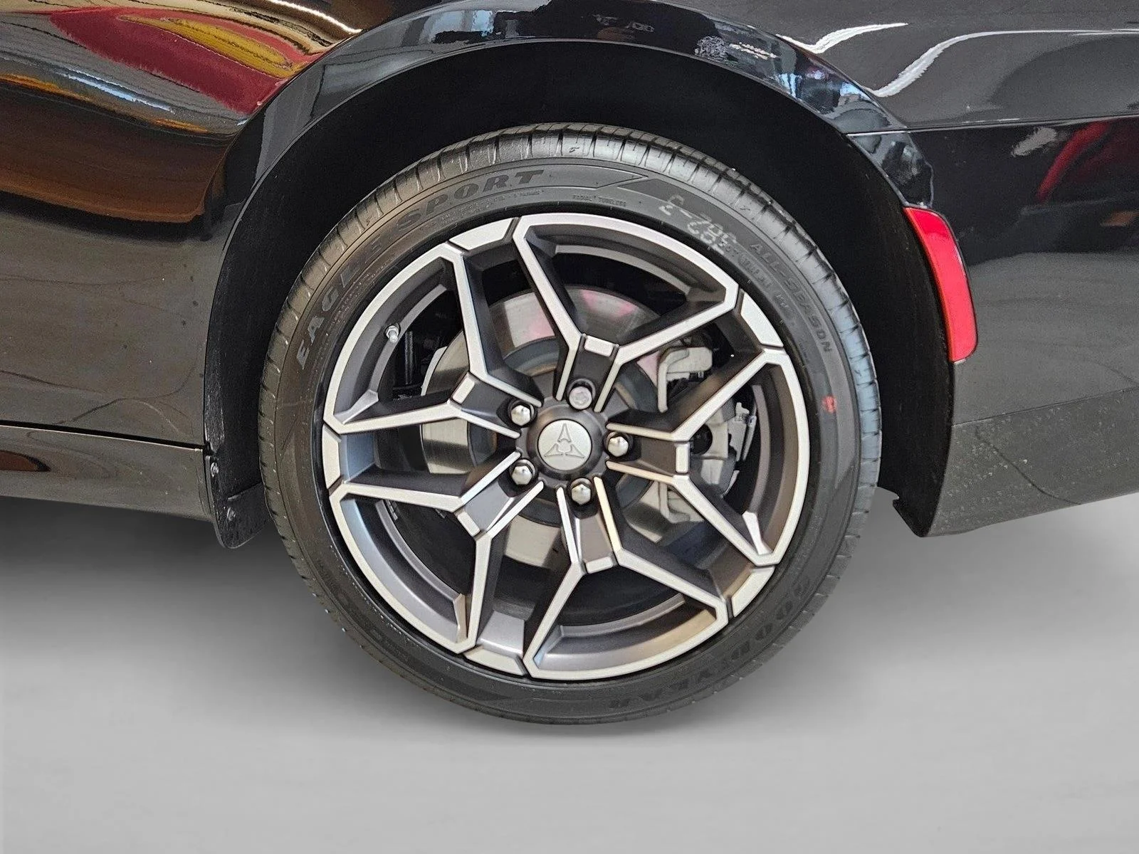 New 2026 Diamond Black Crystal Pearlcoat Dodge Scat Pack image 10