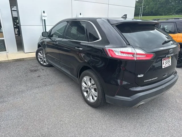 Used 2022 Black Ford Titanium image 3