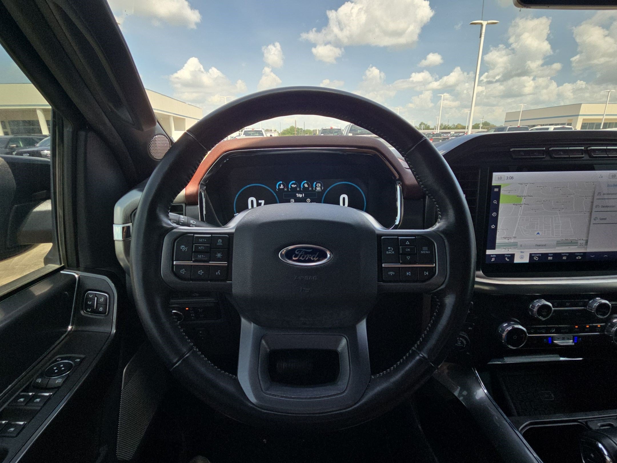 Used 2023 Agate Black Metallic Ford Lariat image 14