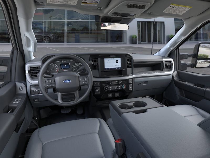 New 2026 Oxford White Ford Service Body image 9